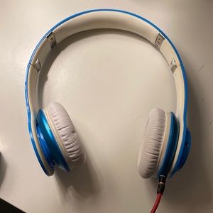 Beats by Dr. Dre SOLO HD headphones